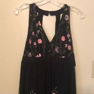 New spring romance embroidered maxi-dress
